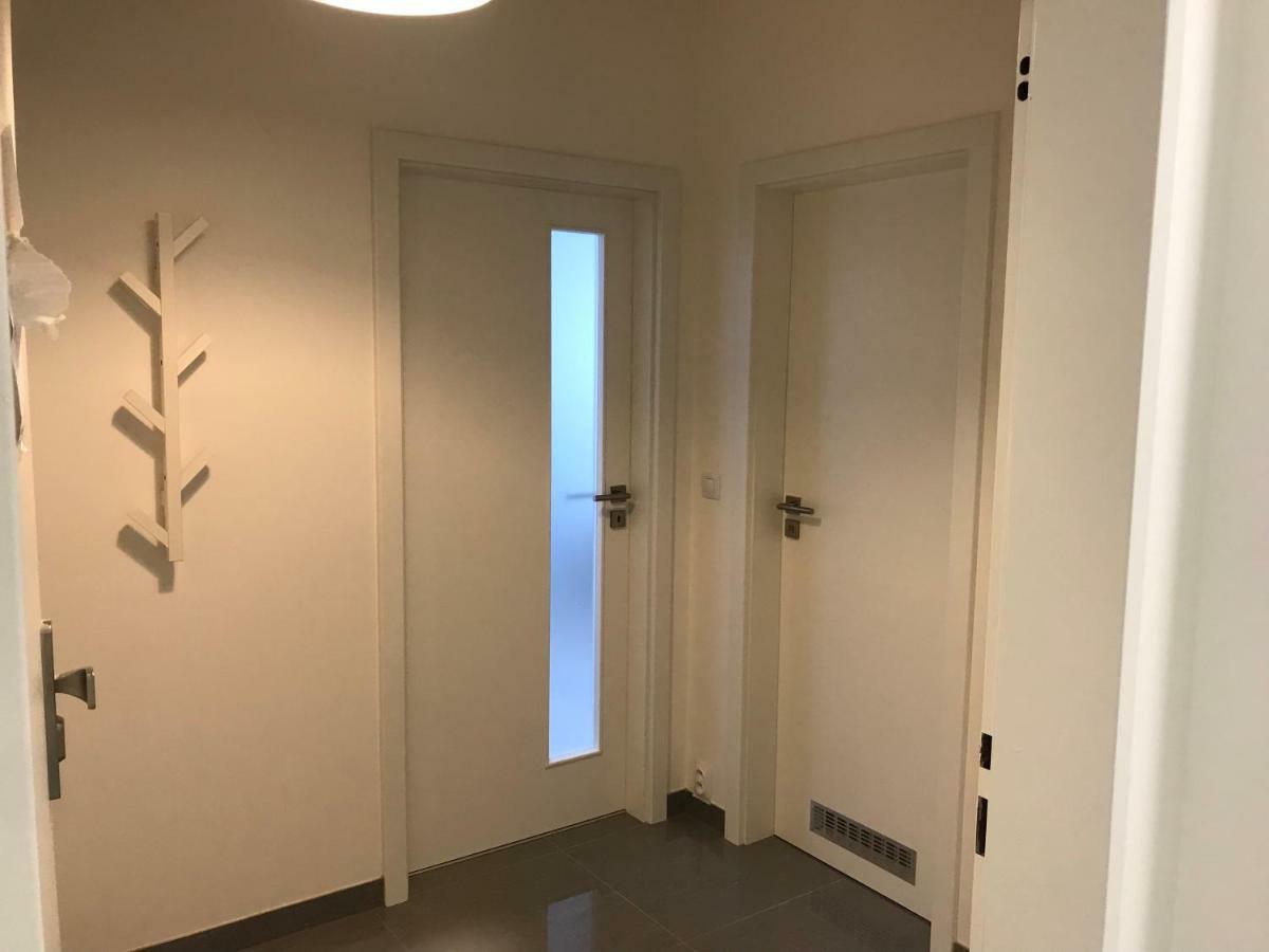Free Parking In Garage Karolina Plazza, New Cosy Studio With All You Need Praha Eksteriør bilde
